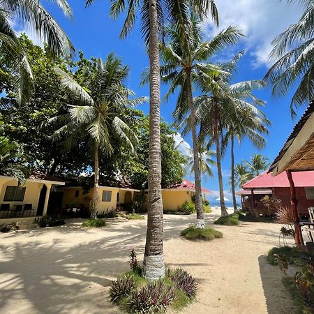Beach Placid Resort Powered By Cocotel Ocoy Exterior photo